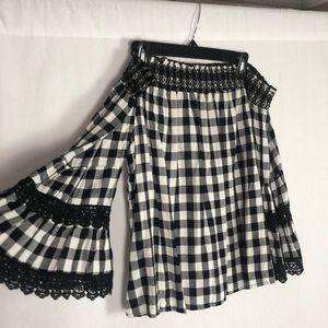 Strapless black and white top